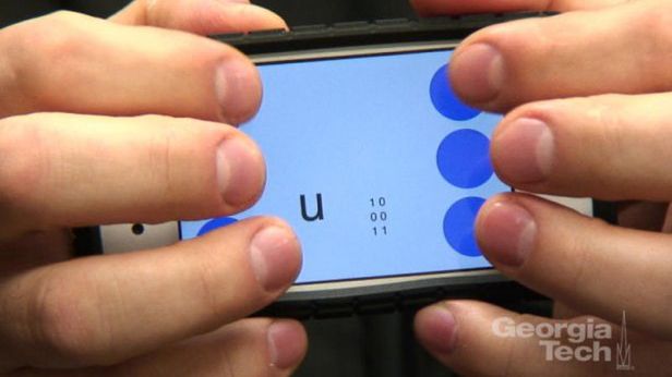 Przełomowa aplikacja na ekrany dotykowe – pisanie bez patrzenia [wideo] 1