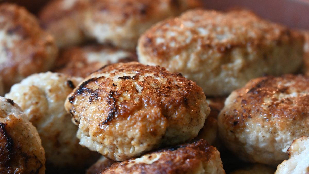 Z tym dodatkiem kotlety mielone wychodzą soczyste i pełne smaku