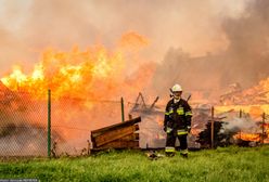 Nowa Biała. Spłonęło wiele zabytkowych budynków. "Straty są ogromne"