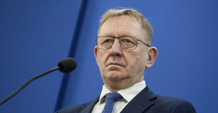 Afera ze sprzedażą działki pod CPK. Lawina krytyki w sieci