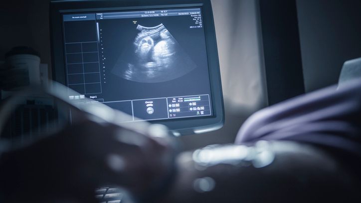 Lekarz zapłodnił 7 kobiet. Sperma dawców nie działała