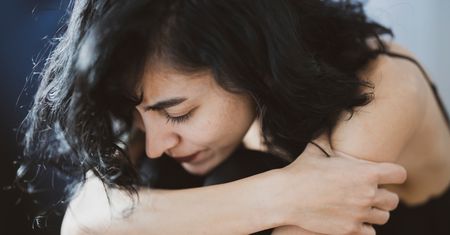 Najsmutniejsze znaki zodiaku. Życie z nimi może być trudne
