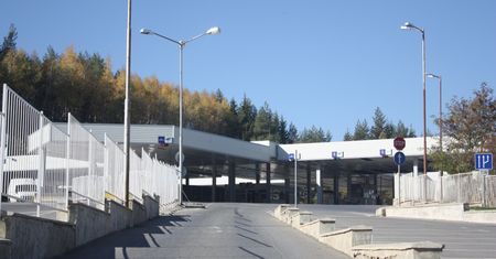 Szósty kraj ruguje rosyjskie tablice. Zakaz wjazdu dotyczy również tranzytu