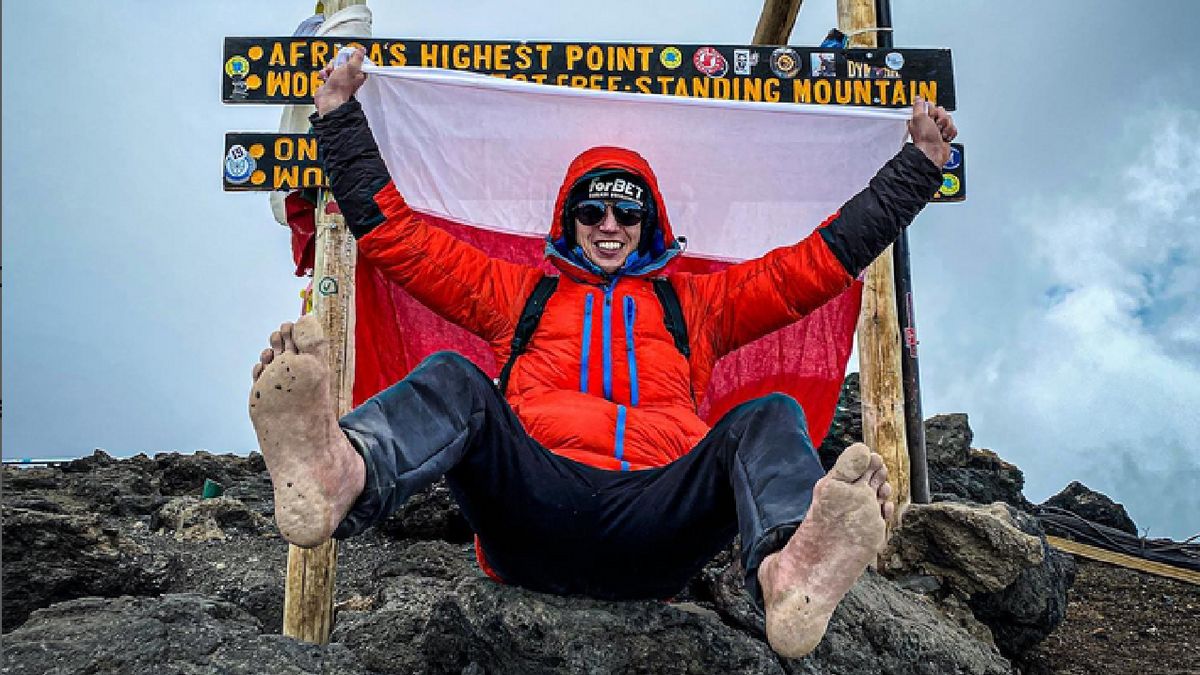 Polak zdobył Kilimandżaro w 48h. Na bosaka.