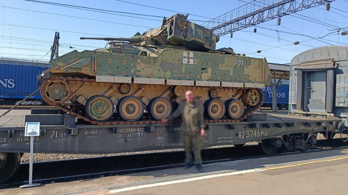 Jeden ze zdobytych przez Rosjan wozów Bradley