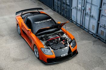 Mazda RX-7 z "Tokio drift" trafiła na aukcję. Została sprzedana za szaloną kwotę