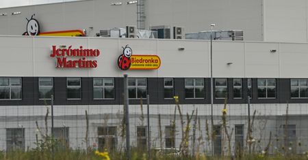 Biedronka nie żartuje. Kurczak za 6,49 zł/kg. Tylko w sobotę