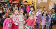 Artyści z Krakowa wystawili "Zajęczą chatkę"