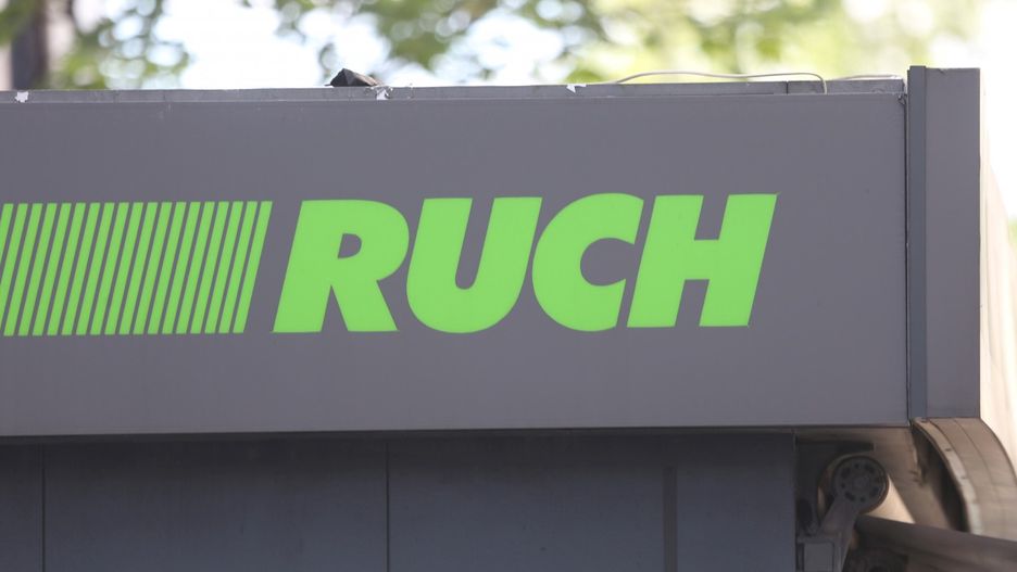 Warszawa. Otwarto pierwszy samoobsługowy kiosk Ruchu