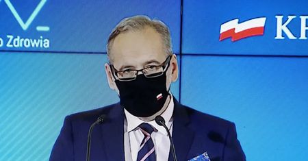 Kiedy luzowanie obostrzeń i powrót dzieci do szkół? Rząd podał datę