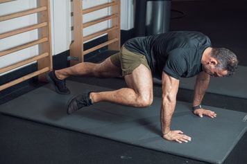 Trening lower body w domu - zestaw ćwiczeń