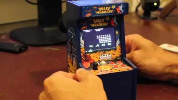 Najmniejszy na świecie automat do gry 1