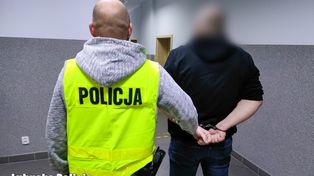 Policjanci zatrzymali pasera. 42-latek z zarzutami
