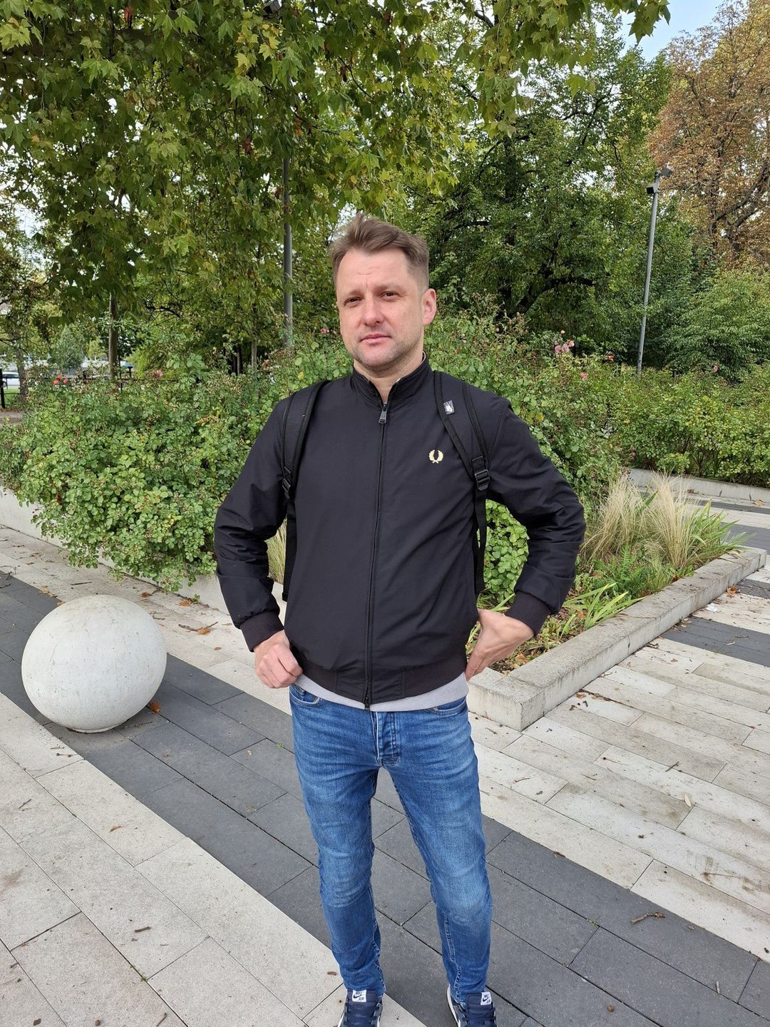 Wypowiedź Adriana, turysty we Wrocławiu.