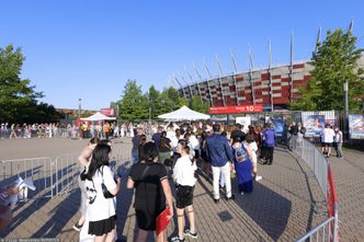 "Nie stać nas na superbogaczy". Blokują wjazd na stadion. Tak chcą przywitać  Taylor Swift