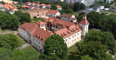 Zamek w Polsce na sprzedaż. Przeszedł gruntowną rewitalizację