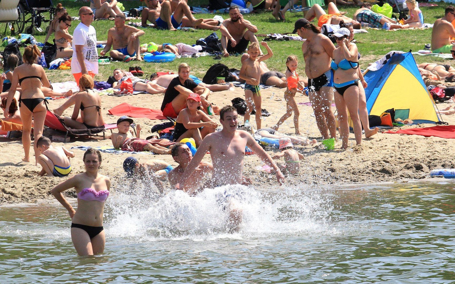 Pierwsze kąpieliska będą otwarte już w niedzielę 