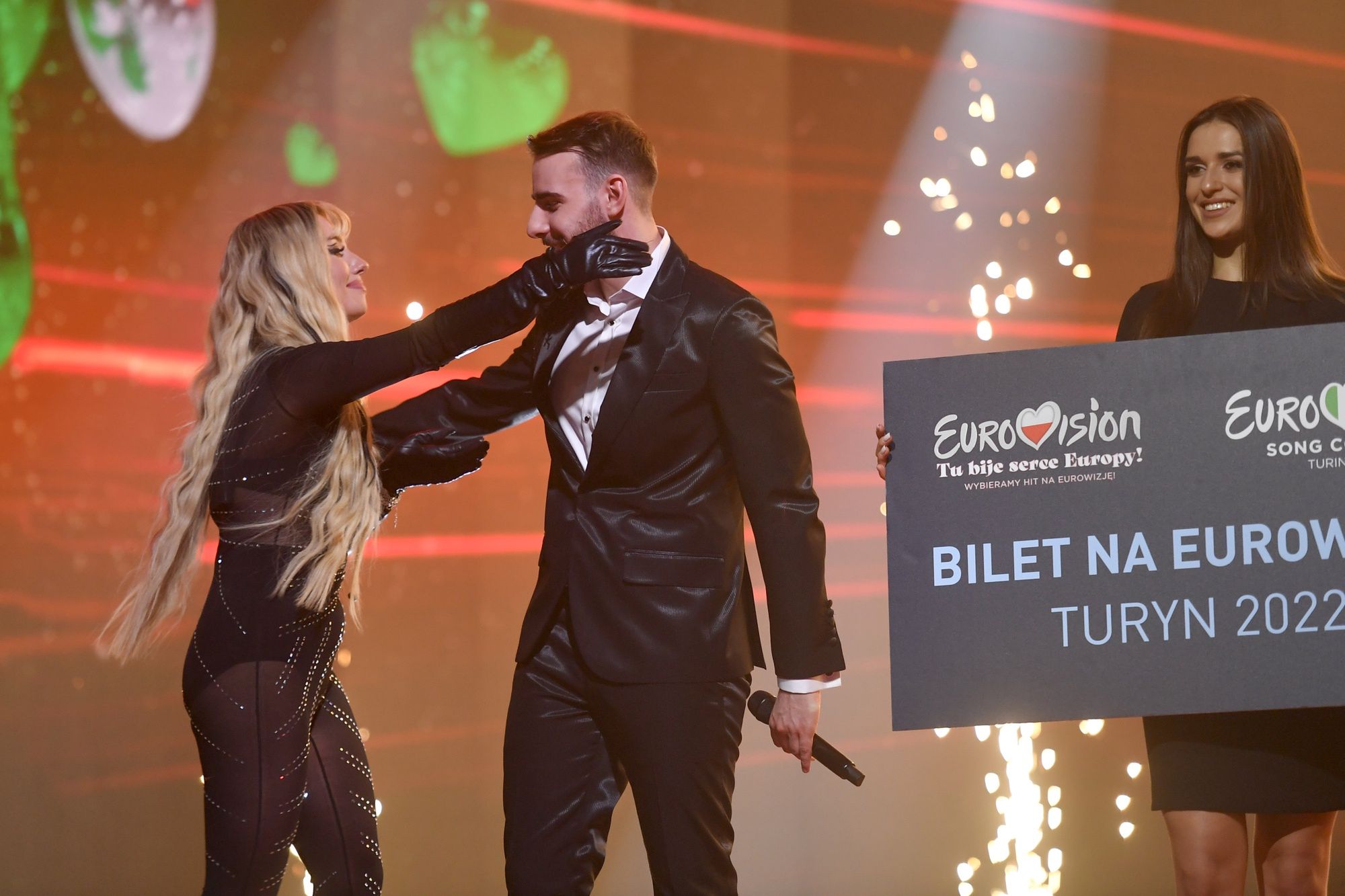 Eurowizja 2022. Zagraniczni fani konkursu komentują występ krystiana Ochmana
