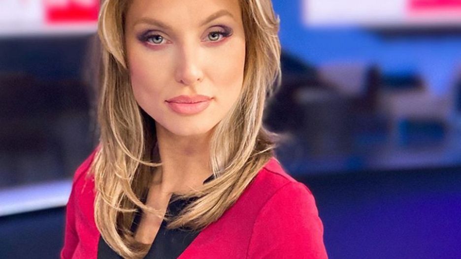 Karolina Pajączkowska jest gwiazdą TVP Info.