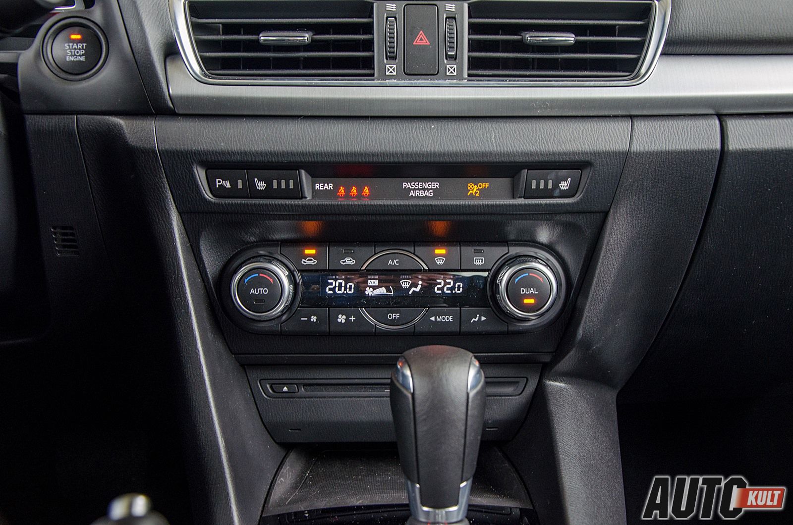 Mazda 3 Sedan 2,0 SKYACTIV-G AT skyPASSION – test [galeria] 16