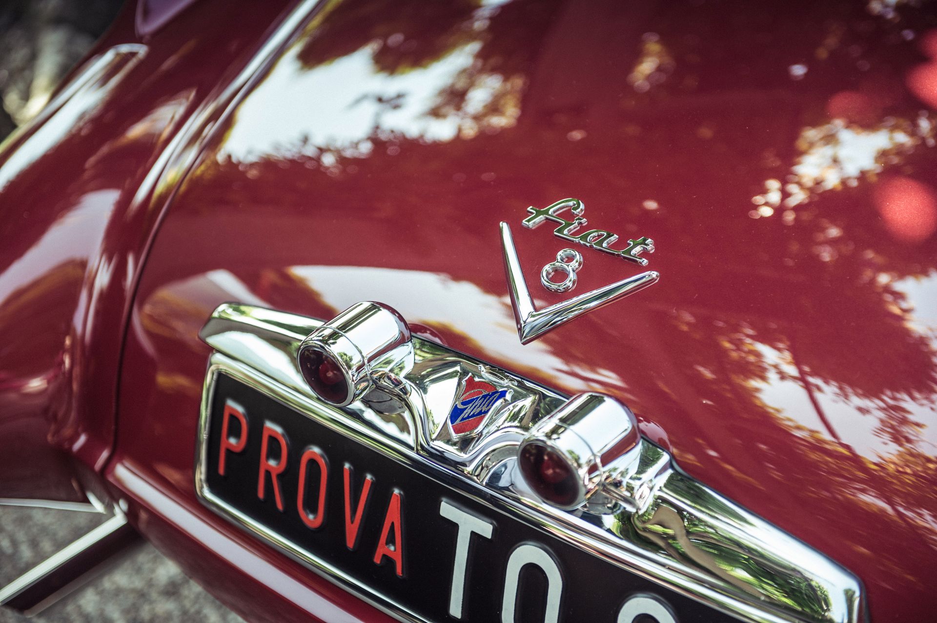 Detale samochodu Fiat Otto Vu Supersonic Ghia z 1953 r.