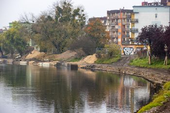 Bydgoszcz: Trwa rewitalizacja bulwarów nad Brdą. Jak przebiegają prace?