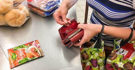 Aż 1200 małych sklepów zniknęło z Polski. Powód? Koronawirus