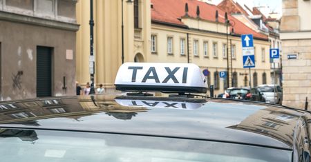Piaseczno. Syn zmarł na oczach matki w taksówce