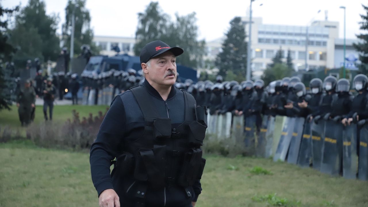 Ruch wojsk Łukaszenki. Były białoruski minister wyjaśnia