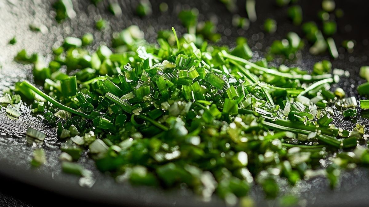 Dlaczego warto jeść szczypiorek?