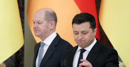 Kanclerz Niemiec pod silnym ogniem za Odrą. "Brak szacunku dla Zełenskiego"