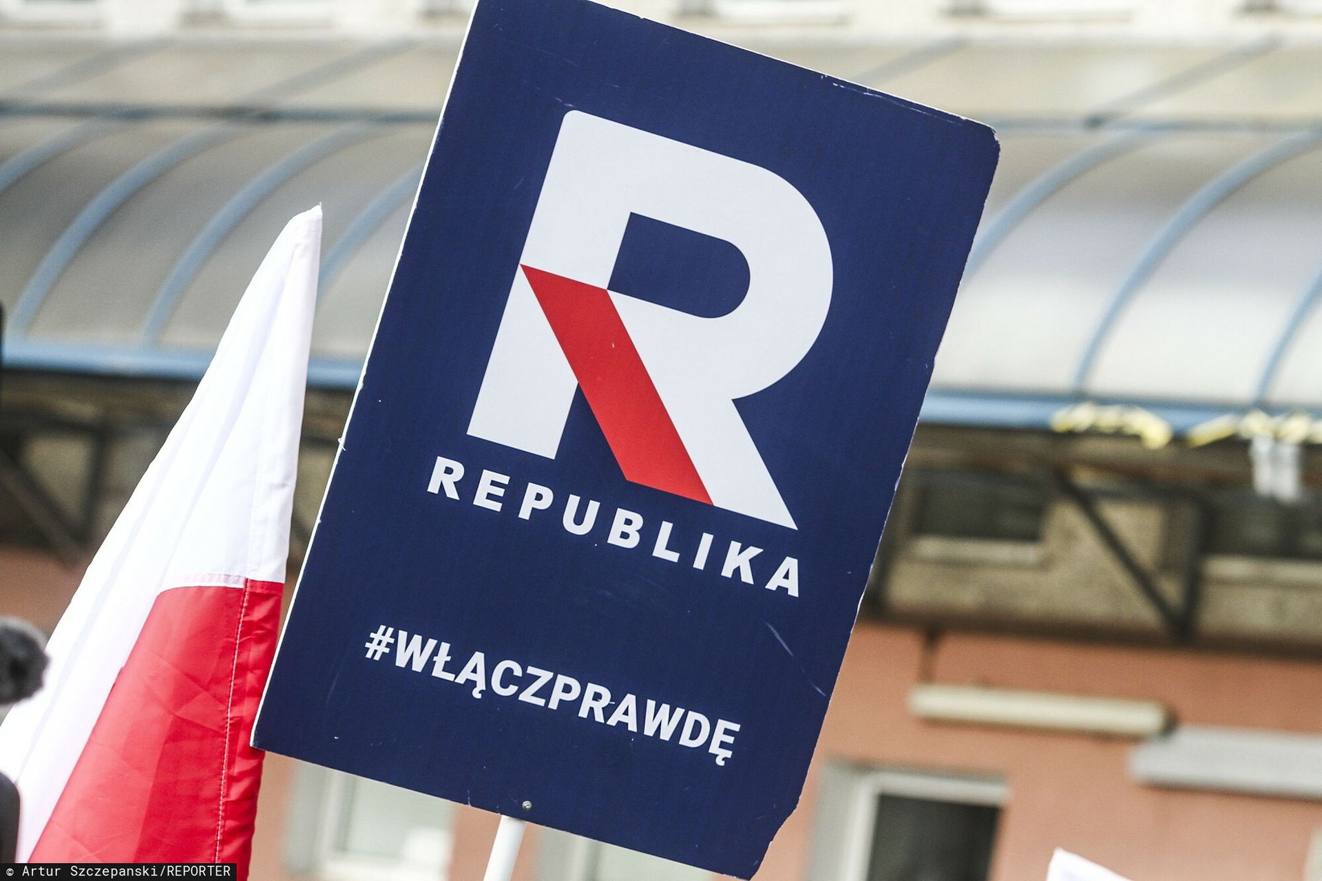 wiadomości,aktualności,WP Wiadomości Kłopoty Republiki. KRRiT zdecyduje o ratach za koncesję