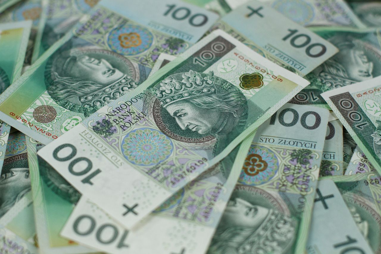Ponad 300 zł ekstra od ZUS. Sprawdź, czy ci się należy