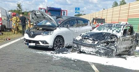 Autostrada A2 była zablokowana. Policja ewakuowała kierowców