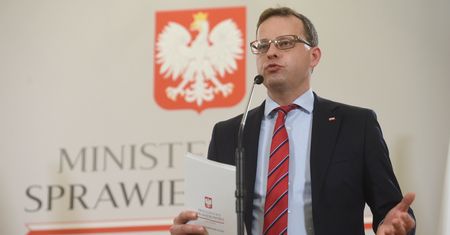 Czarne chmury nad Romanowskim. Wniosek o zatrzymanie