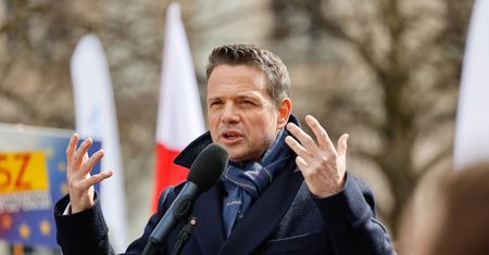 Debata otwarta dla wszystkich? Komentarze po decyzji Trzaskowskiego