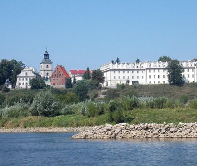 Wybory prezydenckie 2025. Jak głosowano w Sandomierzu, Ostrowcu Świętokrzyskim i Starachowicach?