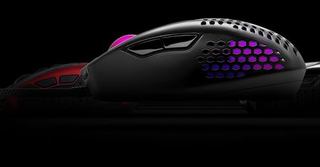 Możesz pracować lub grać i chrupać chipsy - Cooler Master MM720 przemyjesz pod bieżącą wodą
