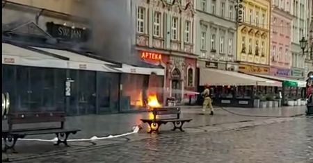 Pożar na wrocławskim Rynku. Eksplodowała butla gazowa