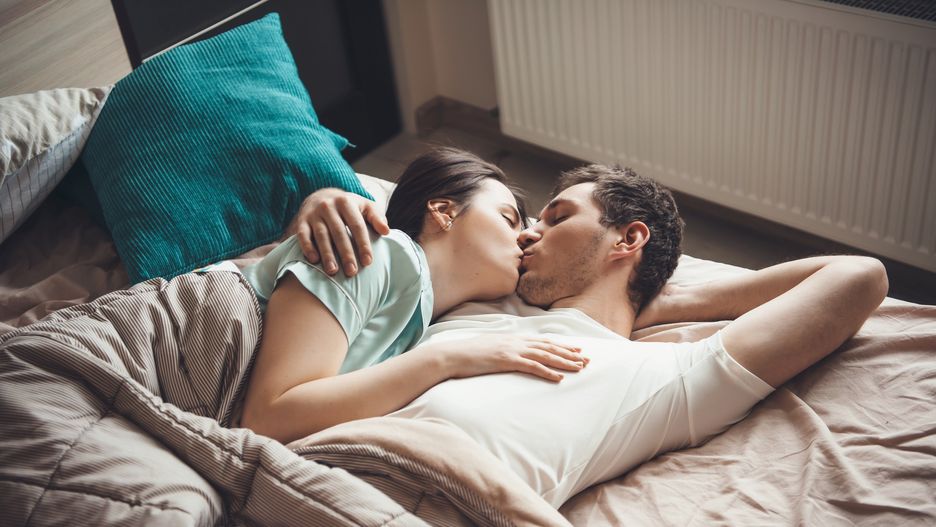 Zaprosili do sypialni inną parę