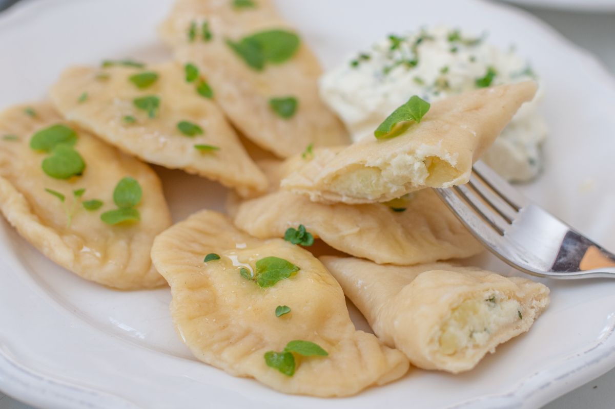 Pierogi z bryndzą. Musisz ich spróbować!