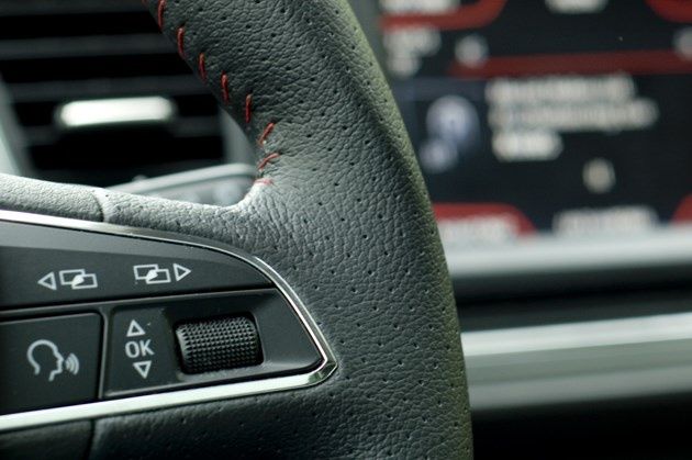 Seat Leon ST FR - kierownica
