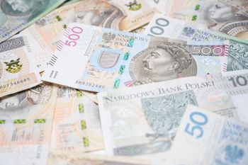 Taki przelew dla Polaka. Gotowi? Lepiej usiądźcie