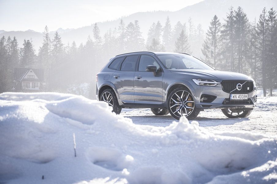 Volvo XC60 (2020) (fot. Mateusz Żuchowski)