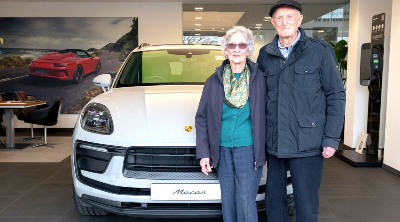 Mają ponad 90 lat. Właśnie kupili nowe Porsche
