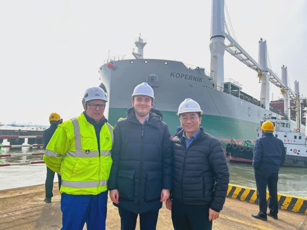 Polski gigant zwodowany w Chinach. Ekspresowe tempo budowy