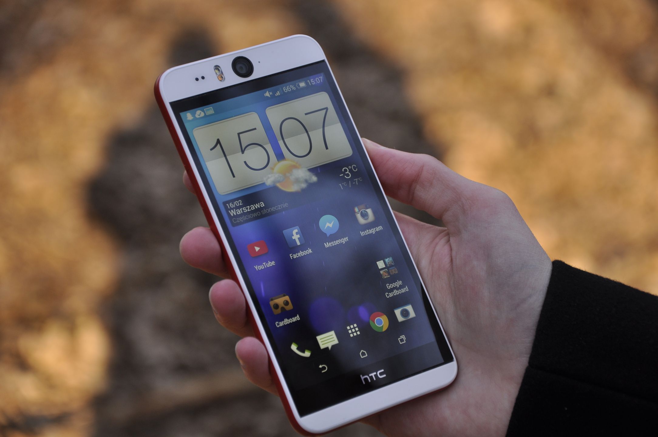 HTC Desire Eye - test i recenzja smartfona dla miłośników selfie 2