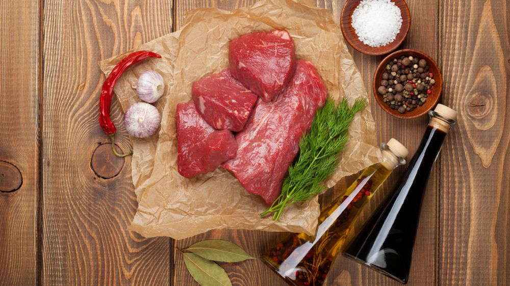 Surowa polędwica wołowa bez kości (samo mięso, II klasa mięsa)