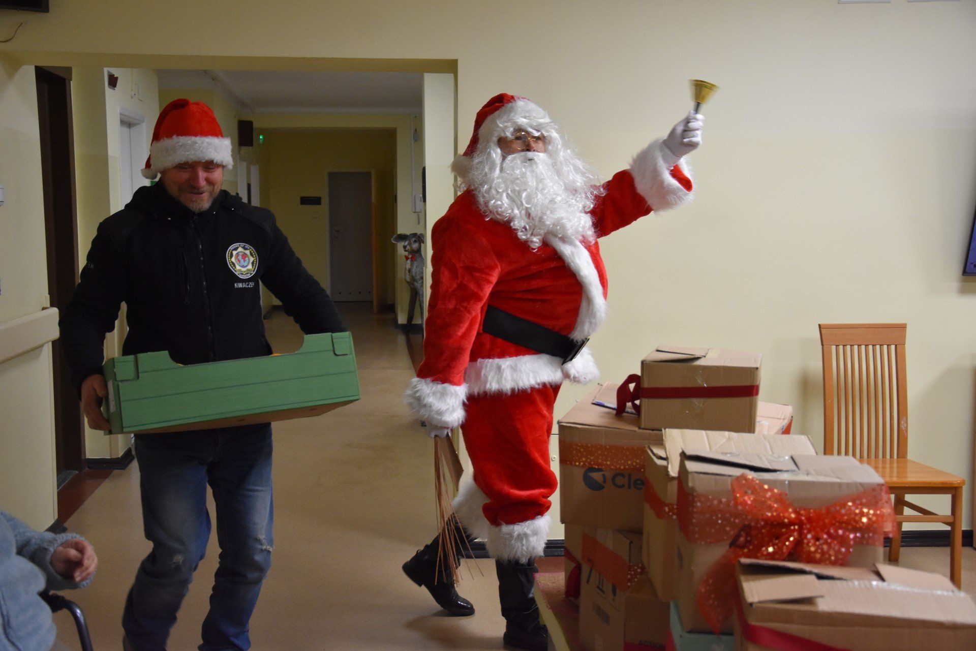 Wizyta Mikołaja dostarczyła seniorom wiele radości