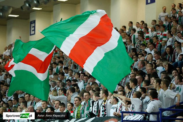 Koszykarska Legia cieszy się ogromnym zainteresowaniem